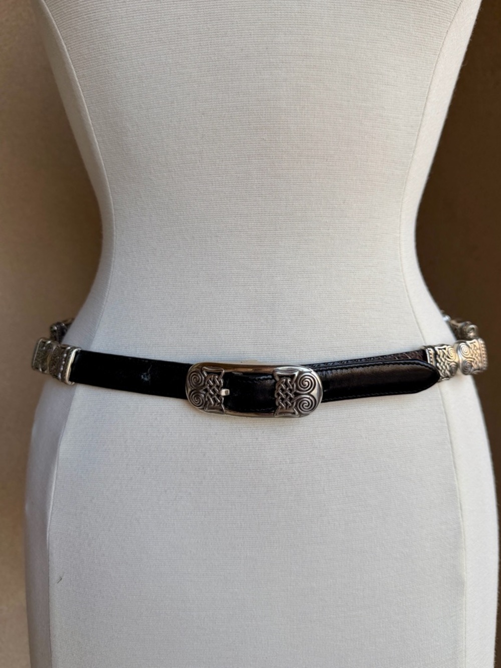 Brighton  Reversible Belt Chocolate Brown & Black Leather Silver Size M/L 32